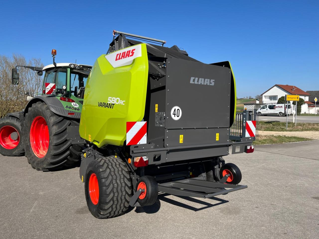 CLAAS Variant 580 RC neuwertige Claas Rundballenpresse, Baujahr 2023, ca. 1128 Ballen - Presse à balles rondes: photos 3 CLAAS Variant 580 RC neuwertige Claas Rundballenpresse, Baujahr 2023, ca. 1128 Ballen - Presse à balles rondes: photos 3