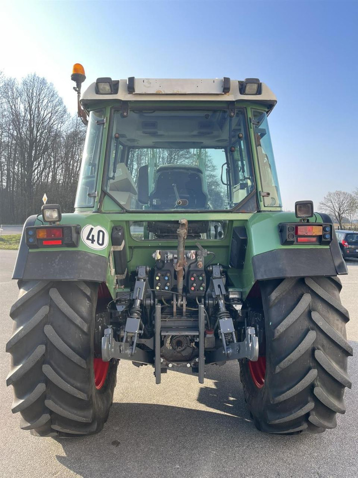 Fendt 309 Ci mit Frontlader, FKH, DL, Klima, 8250Bh, Baujahr 2005 - Tracteur agricole: photos 5 Fendt 309 Ci mit Frontlader, FKH, DL, Klima, 8250Bh, Baujahr 2005 - Tracteur agricole: photos 5