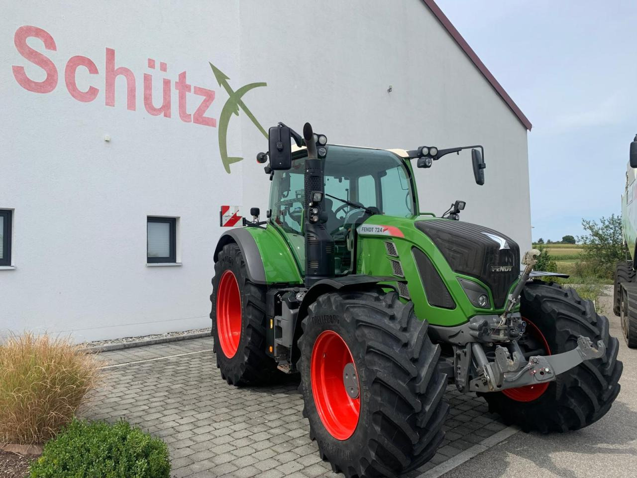 Fendt 724 Vario Power Plus GPS, Baujahr 2019 - Tracteur agricole: photos 2 Fendt 724 Vario Power Plus GPS, Baujahr 2019 - Tracteur agricole: photos 2