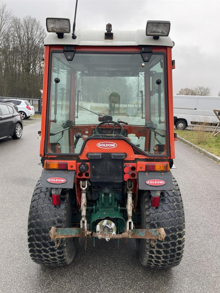 Goldoni IDEA 30HST Goldoni, Rasenmäher und Mulcher, Kabine, Frontkraftheber, Heckhubwerkanhängung - Tracteur agricole: photos 4 Goldoni IDEA 30HST Goldoni, Rasenmäher und Mulcher, Kabine, Frontkraftheber, Heckhubwerkanhängung - Tracteur agricole: photos 4