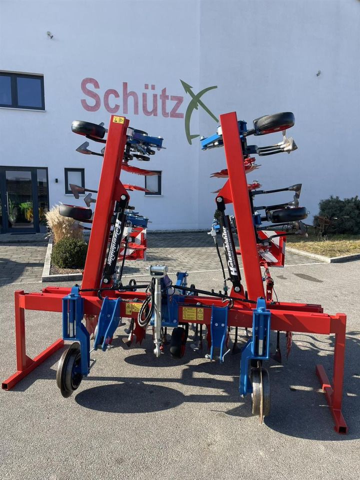 Hatzenbichler Neuwertiges Hackgerät, Mais, 6 - reihig, 75 cm, TOP ZUSTAND, Hatzebichler - Outils du sol: photos 1 Hatzenbichler Neuwertiges Hackgerät, Mais, 6 - reihig, 75 cm, TOP ZUSTAND, Hatzebichler - Outils du sol: photos 1