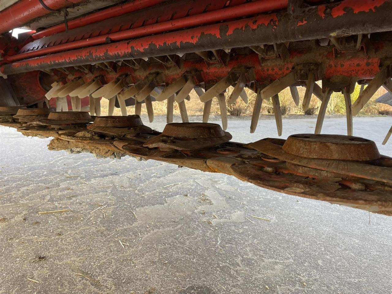 Faucheuse Kuhn Mähwerk FC 313, Lift Control Aufbereiter, Kuhn, Baujahr 2012: photos 10 Faucheuse Kuhn Mähwerk FC 313, Lift Control Aufbereiter, Kuhn, Baujahr 2012: photos 10