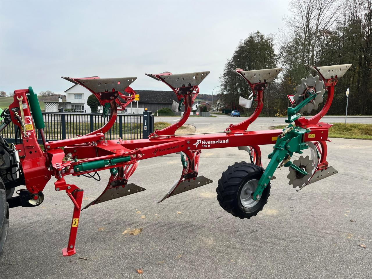 Kverneland KK 150B-100 4 Schar Pflug - Charrue: photos 4 Kverneland KK 150B-100 4 Schar Pflug - Charrue: photos 4