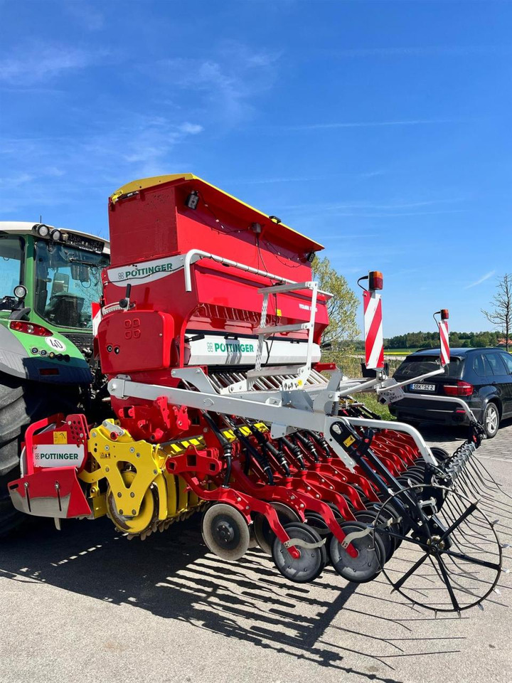 Pöttinger Vitasem 302 ADD + Pöttinger Lion 303.12 WG, TOP - Combiné de semis: photos 5 Pöttinger Vitasem 302 ADD + Pöttinger Lion 303.12 WG, TOP - Combiné de semis: photos 5