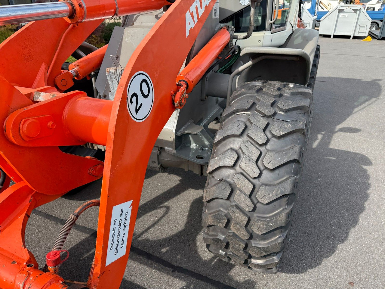 Atlas AR 80 hydr. SW , Palettengabel - Chargeuse sur pneus: photos 5 Atlas AR 80 hydr. SW , Palettengabel - Chargeuse sur pneus: photos 5