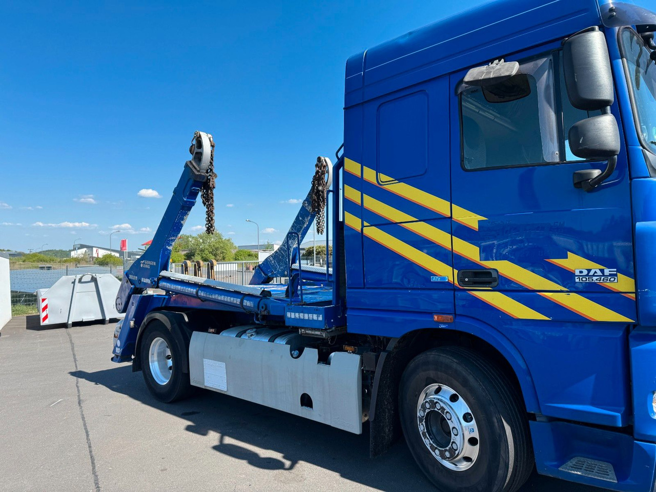DAF XF 105.460 - Gergen Adonis TAK 20 ok 1205 - Camion benne: photos 3 DAF XF 105.460 - Gergen Adonis TAK 20 ok 1205 - Camion benne: photos 3