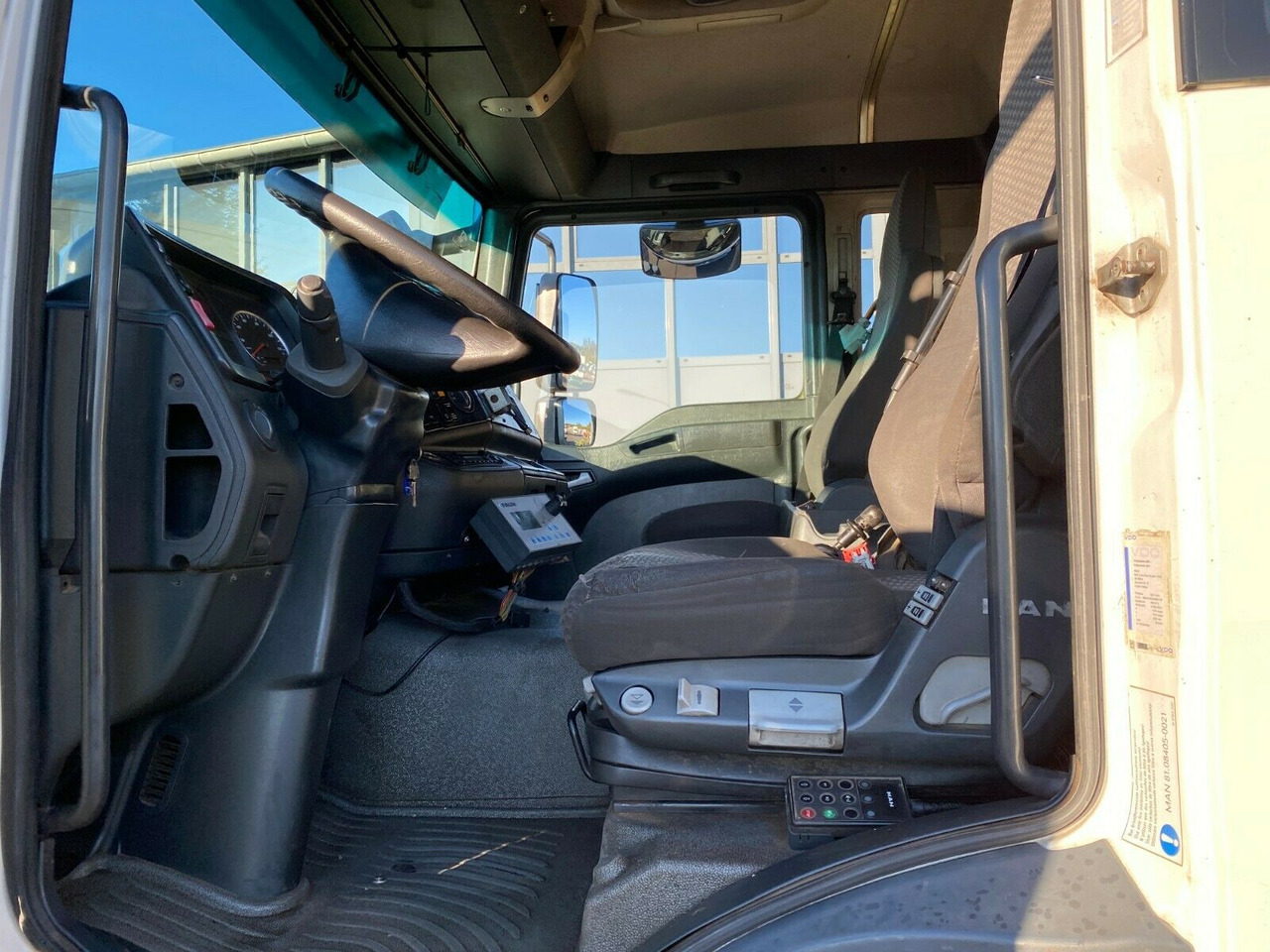 Châssis cabine neuf MAN TGA 6x2 310,350   10 x am Lager MAN TGA 6x2 310,350   10 x am Lager: photos 13 Châssis cabine neuf MAN TGA 6x2 310,350   10 x am Lager MAN TGA 6x2 310,350   10 x am Lager: photos 13