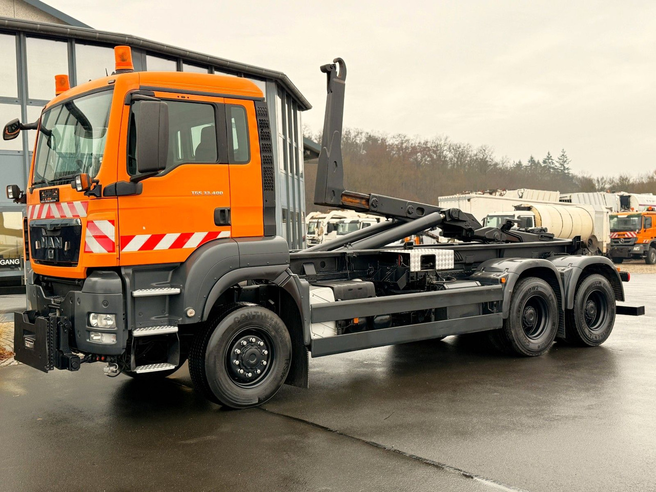 MAN TGS 33.400 6x6 Blattfederung Original 120500 km - Camion ampliroll: photos 1 MAN TGS 33.400 6x6 Blattfederung Original 120500 km - Camion ampliroll: photos 1