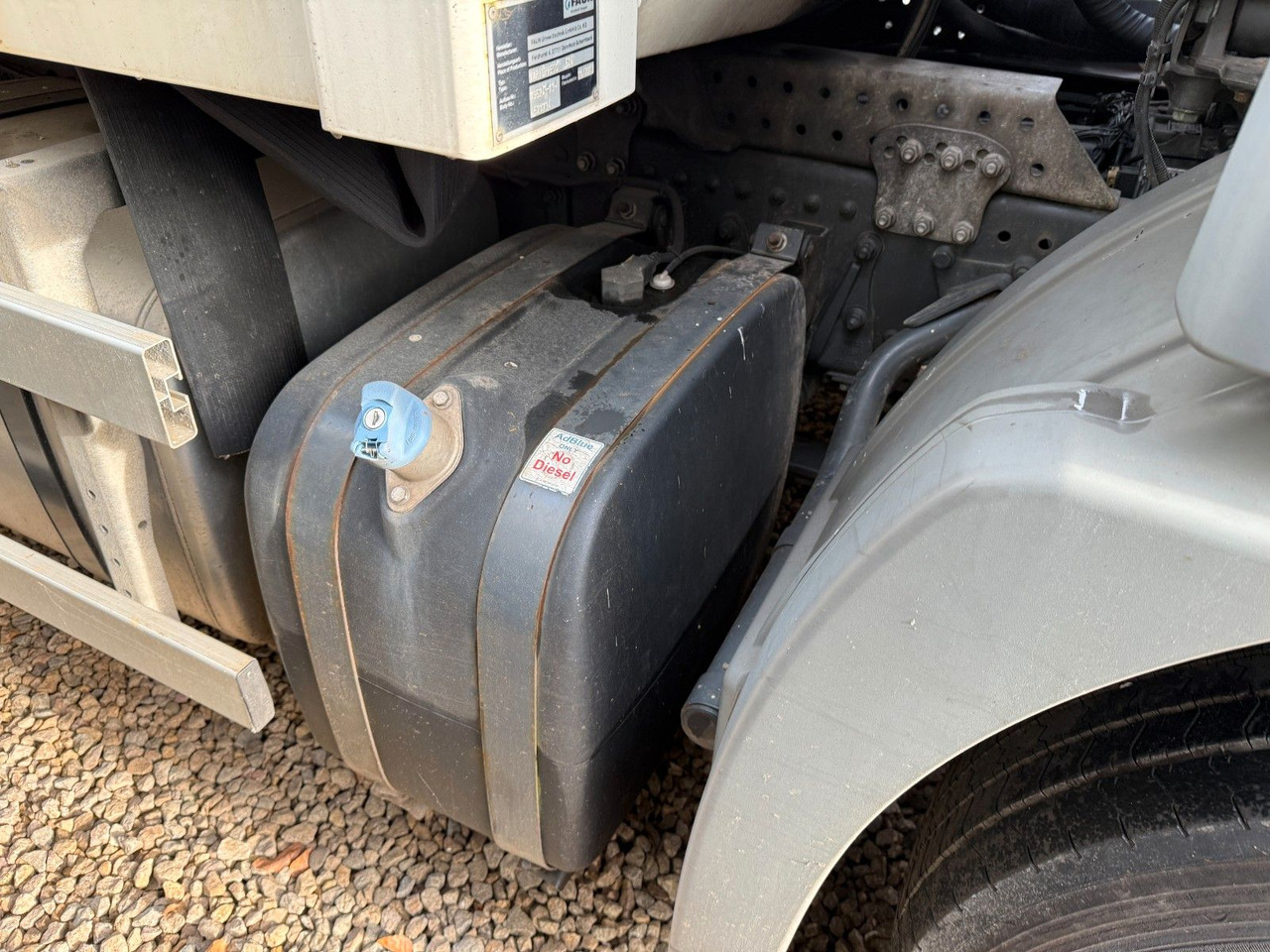 Mercedes-Benz Actros 2532 6x2 MP3 Faun Power Press 524 - Benne à ordures ménagères: photos 4 Mercedes-Benz Actros 2532 6x2 MP3 Faun Power Press 524 - Benne à ordures ménagères: photos 4