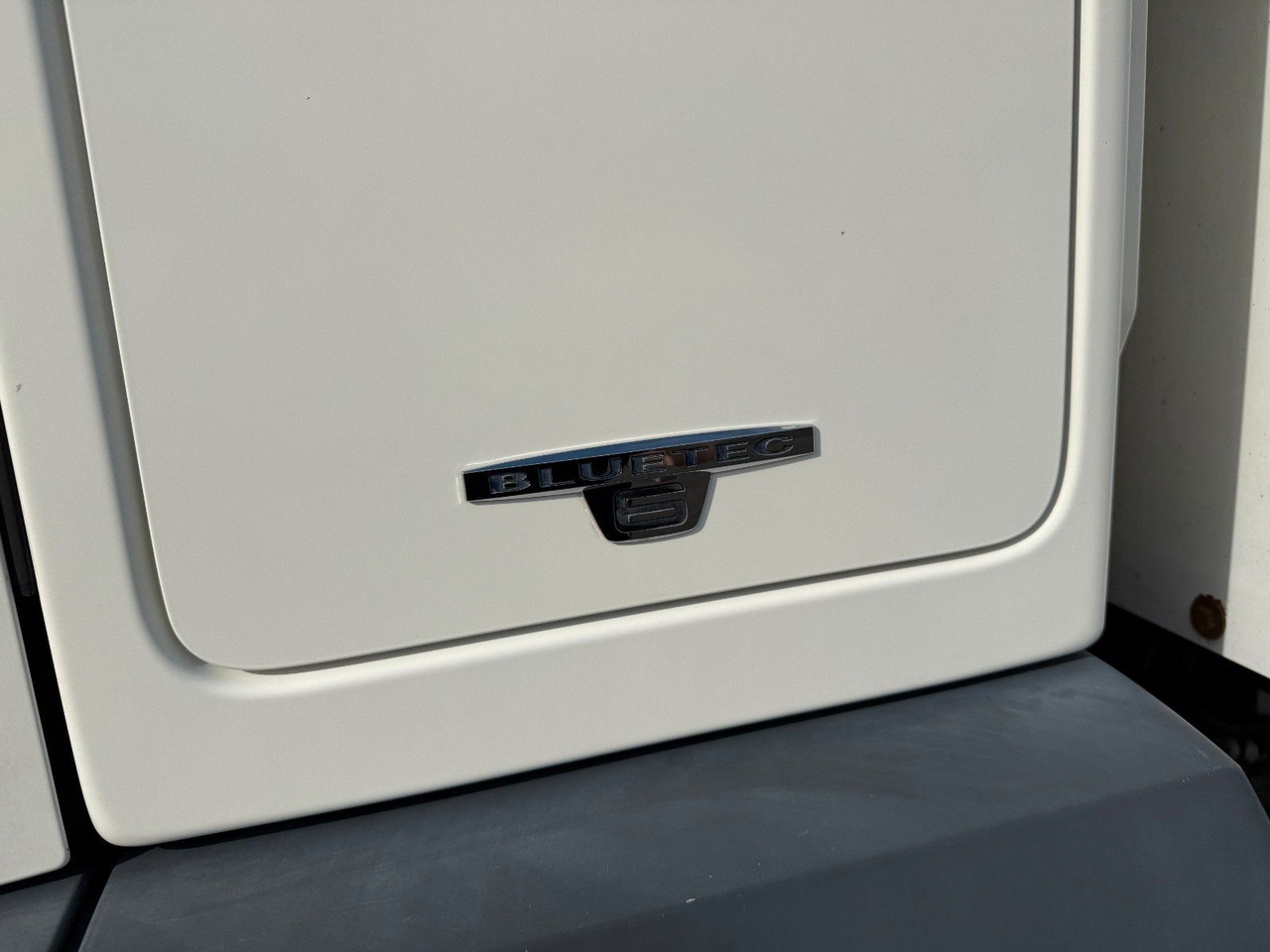 Mercedes-Benz Antos 2533 Seitenlader HS SL- VK- F - Benne à ordures ménagères: photos 5 Mercedes-Benz Antos 2533 Seitenlader HS SL- VK- F - Benne à ordures ménagères: photos 5