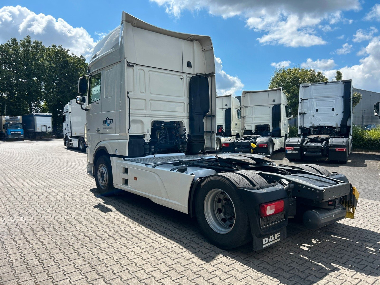 DAF XF 480 FT SSC, Abbiegeassistent, Standklima - Tracteur routier: photos 5 DAF XF 480 FT SSC, Abbiegeassistent, Standklima - Tracteur routier: photos 5