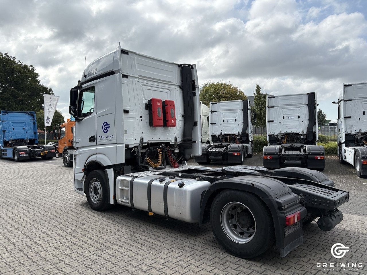 Mercedes-Benz 1845 LS 4x2, Bigspace, PTO, ADR, Retarder - Tracteur routier: photos 5 Mercedes-Benz 1845 LS 4x2, Bigspace, PTO, ADR, Retarder - Tracteur routier: photos 5