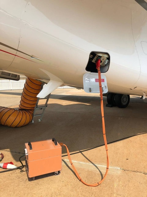 AirBusiness eGPU S5000 - Groupe électrogène au sol: photos 3 AirBusiness eGPU S5000 - Groupe électrogène au sol: photos 3