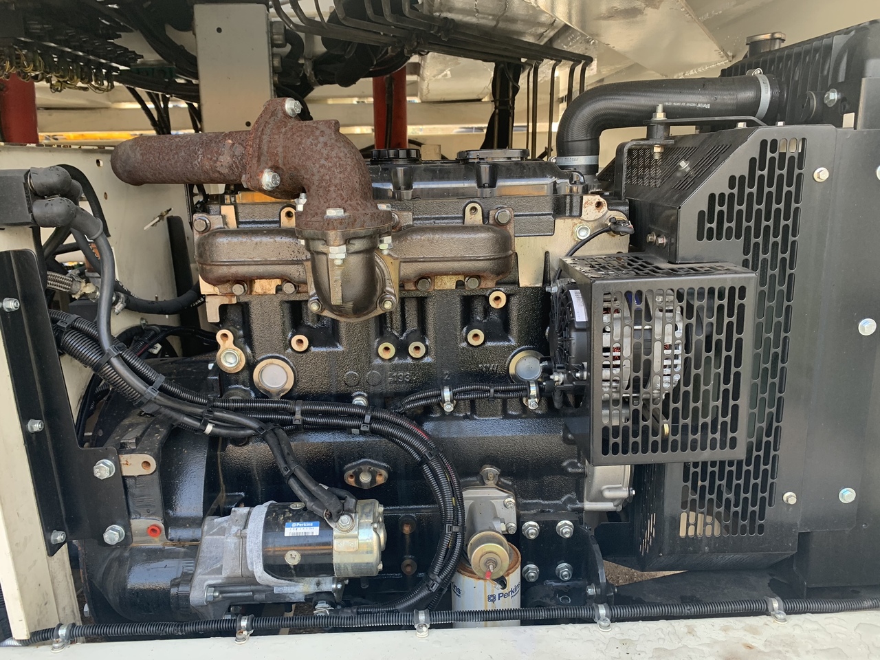 Chargeur de fret Lower Deck Loader 7 tons FMC Commander 15: photos 8 Chargeur de fret Lower Deck Loader 7 tons FMC Commander 15: photos 8