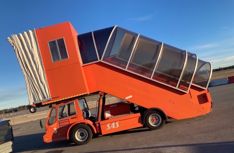 Mallaghan Passenger Stairs Eurostair - Escalier d'embarquement: photos 1 Mallaghan Passenger Stairs Eurostair - Escalier d'embarquement: photos 1