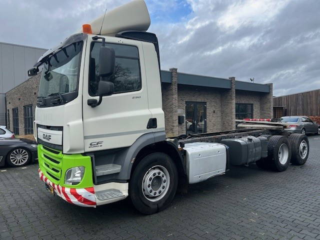 DAF CF 290 FAN Gearbox problem - Châssis cabine: photos 1 DAF CF 290 FAN Gearbox problem - Châssis cabine: photos 1