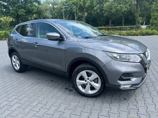 Nissan Qashqai 1.2 - SUV: photos 2 Nissan Qashqai 1.2 - SUV: photos 2