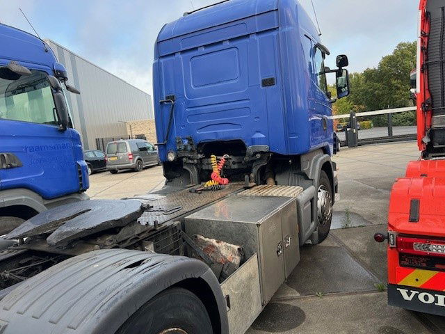 Scania R440 Manuel Gear - Tracteur routier: photos 3 Scania R440 Manuel Gear - Tracteur routier: photos 3