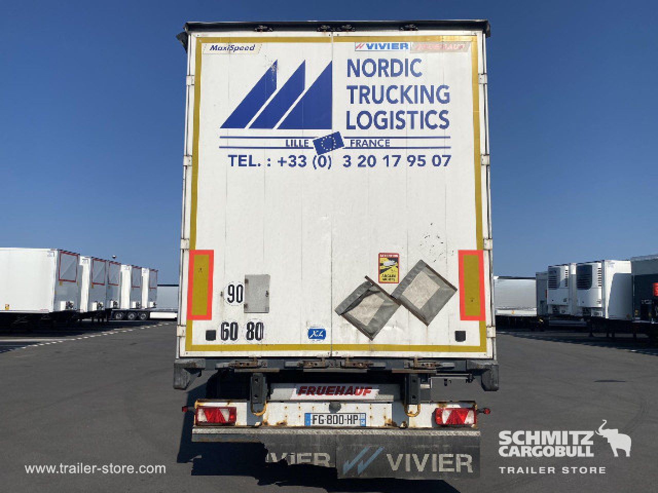 FRUEHAUF Curtainsider Standard Taillift - Semi-remorque rideaux coulissants: photos 3 FRUEHAUF Curtainsider Standard Taillift - Semi-remorque rideaux coulissants: photos 3