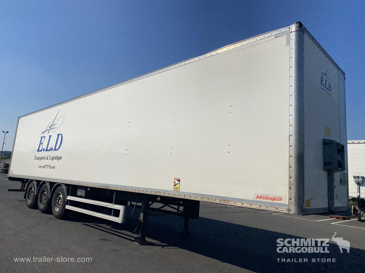 FRUEHAUF Dryfreight Standard - Semi-remorque fourgon: photos 1 FRUEHAUF Dryfreight Standard - Semi-remorque fourgon: photos 1
