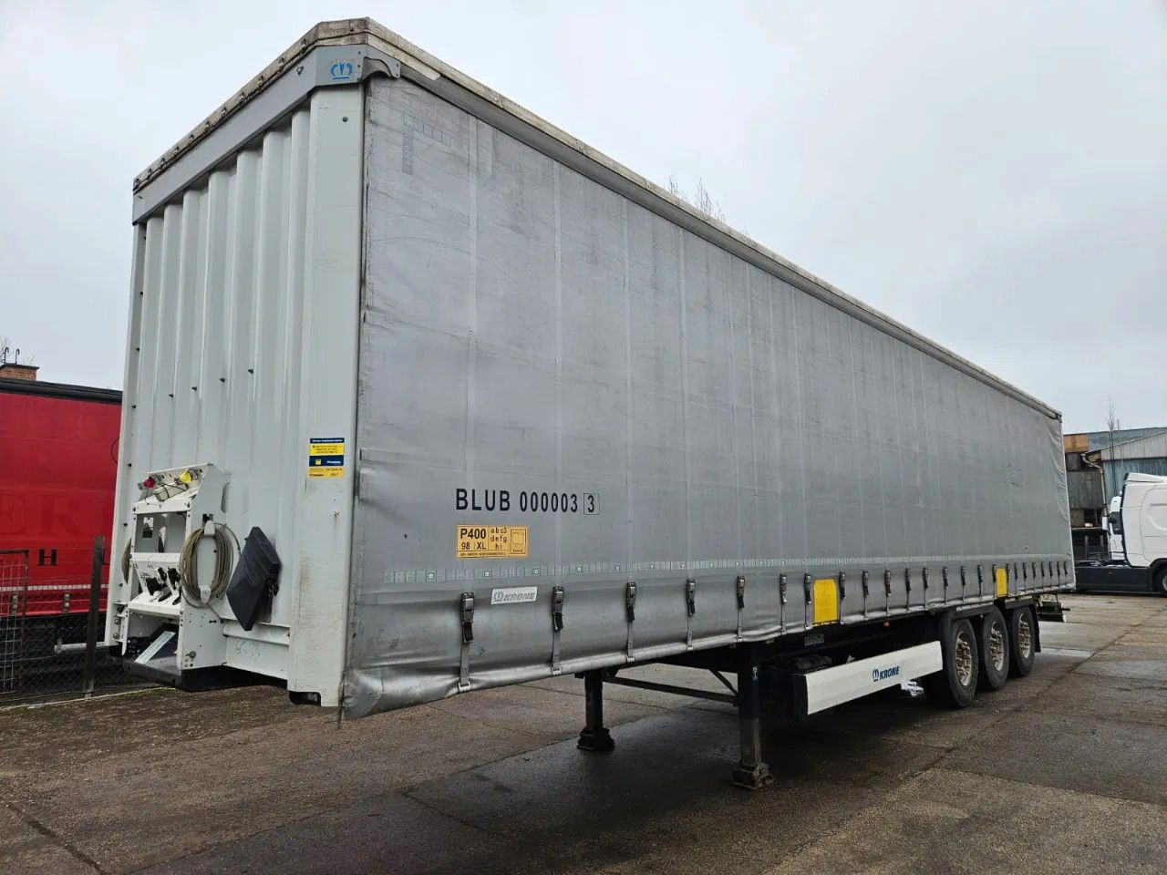 Krone SD XL Code - Semi-remorque rideaux coulissants: photos 1 Krone SD XL Code - Semi-remorque rideaux coulissants: photos 1