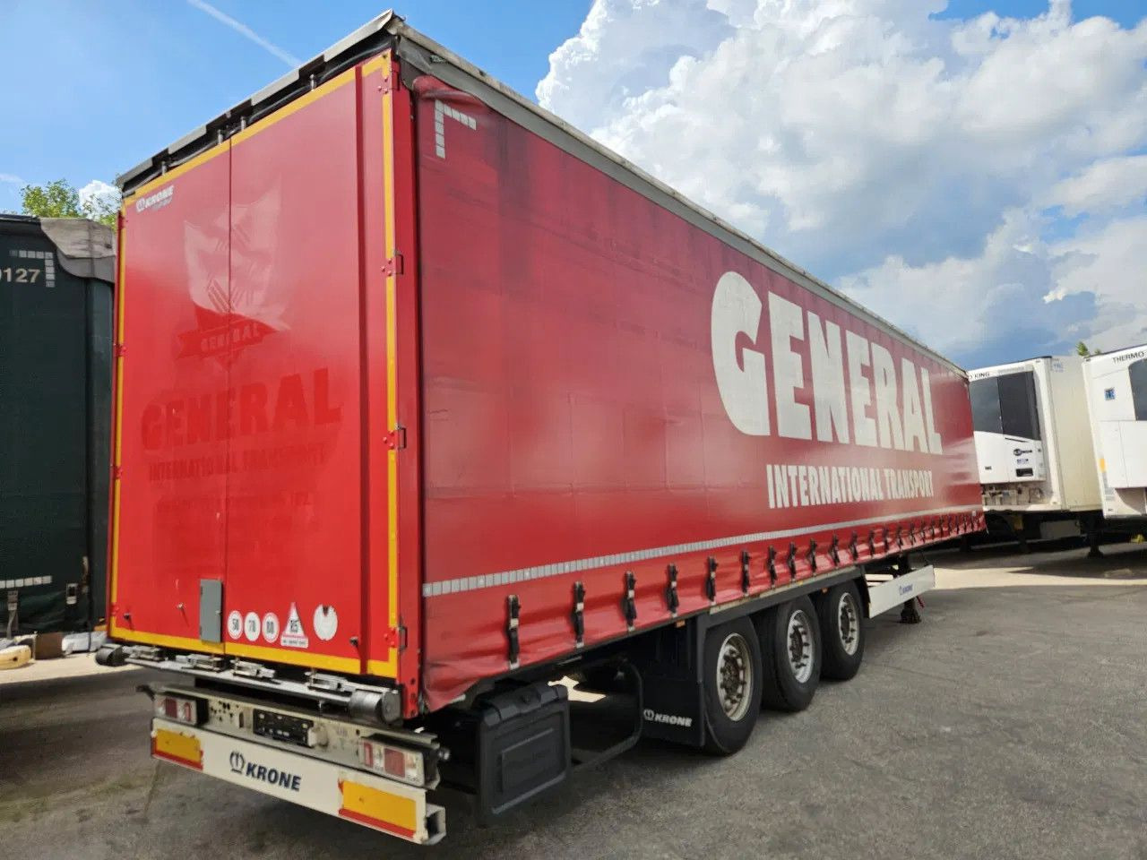 Krone SD XL Code, Lifting Axle A - Semi-remorque rideaux coulissants: photos 5 Krone SD XL Code, Lifting Axle A - Semi-remorque rideaux coulissants: photos 5