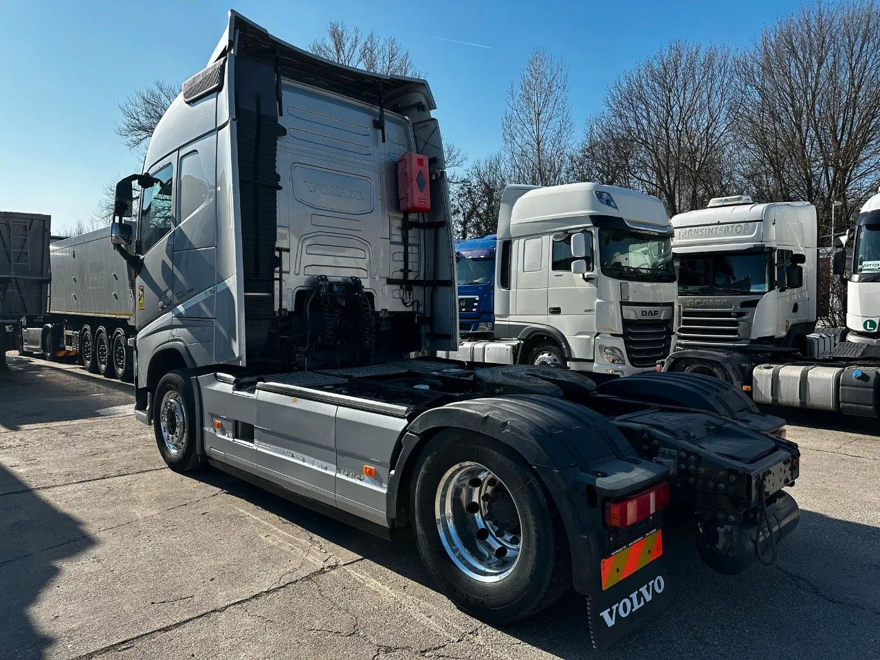Volvo FH 500 ADR, I-Park, Alloy w. Leather seats, TV s - Tracteur routier: photos 3 Volvo FH 500 ADR, I-Park, Alloy w. Leather seats, TV s - Tracteur routier: photos 3