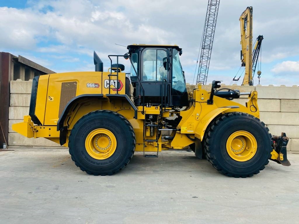 CAT 966gc - Chargeuse sur pneus: photos 2 CAT 966gc - Chargeuse sur pneus: photos 2