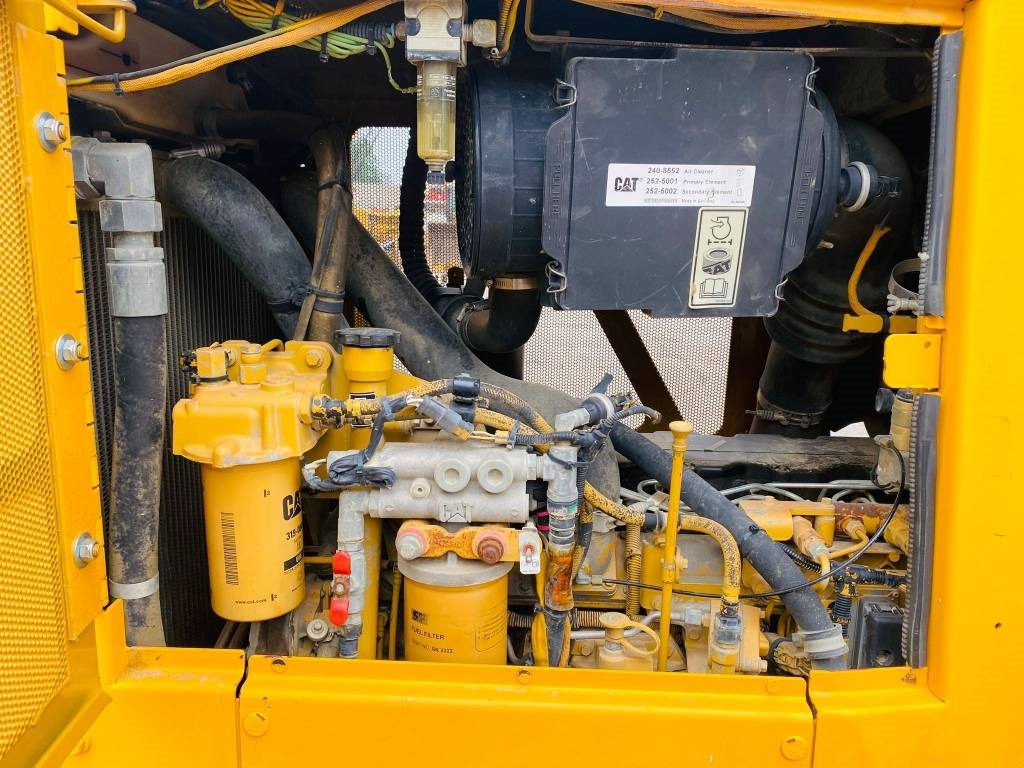 Bulldozer CAT D 6 K LGP: photos 12