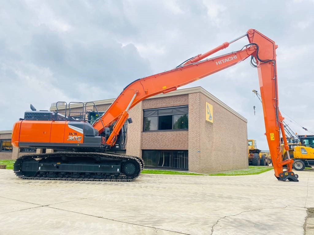 Hitachi ZX 300lc-7 - Pelle sur chenille: photos 2 Hitachi ZX 300lc-7 - Pelle sur chenille: photos 2