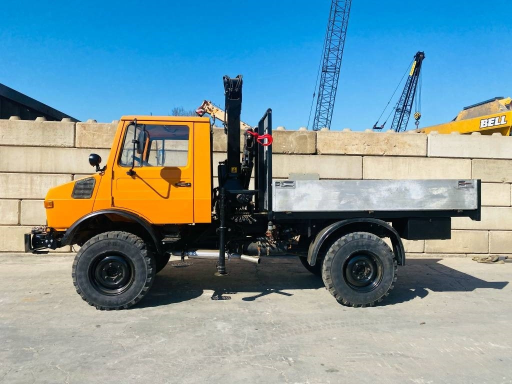 Mercedes-Benz u1000 - Camion grue: photos 2 Mercedes-Benz u1000 - Camion grue: photos 2