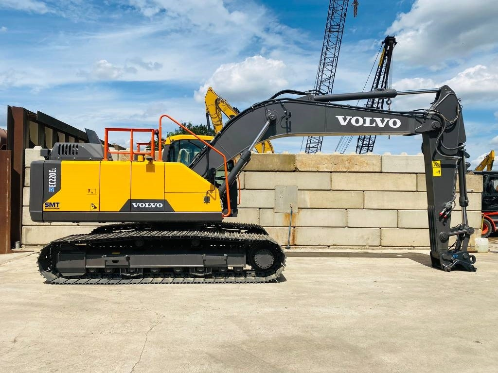 Volvo ec220el - Pelle sur chenille: photos 2 Volvo ec220el - Pelle sur chenille: photos 2