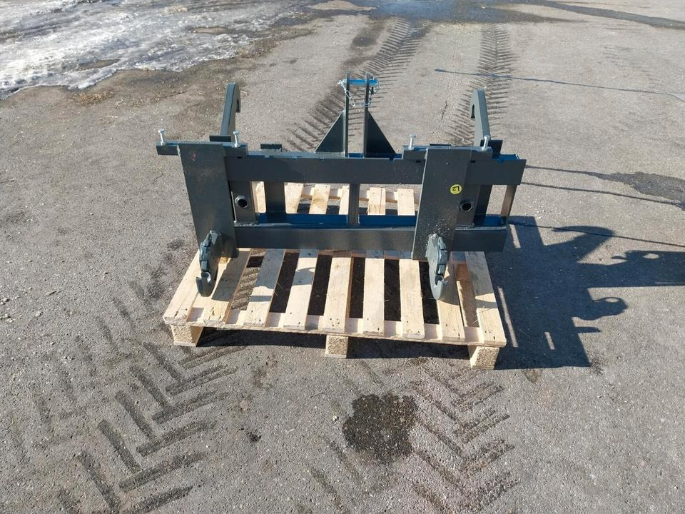 Adapter Atlas Weycor Radlader auf 3 Punkt Kat II Palettengabel - Fourches pour Chargeuse sur pneus: photos 3 Adapter Atlas Weycor Radlader auf 3 Punkt Kat II Palettengabel - Fourches pour Chargeuse sur pneus: photos 3