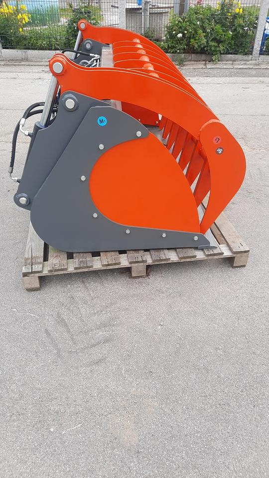 Greifschaufel 2m Euro Frontlader Weideman Hoflader Schaufel - Matériel d'ensilage: photos 2 Greifschaufel 2m Euro Frontlader Weideman Hoflader Schaufel - Matériel d'ensilage: photos 2