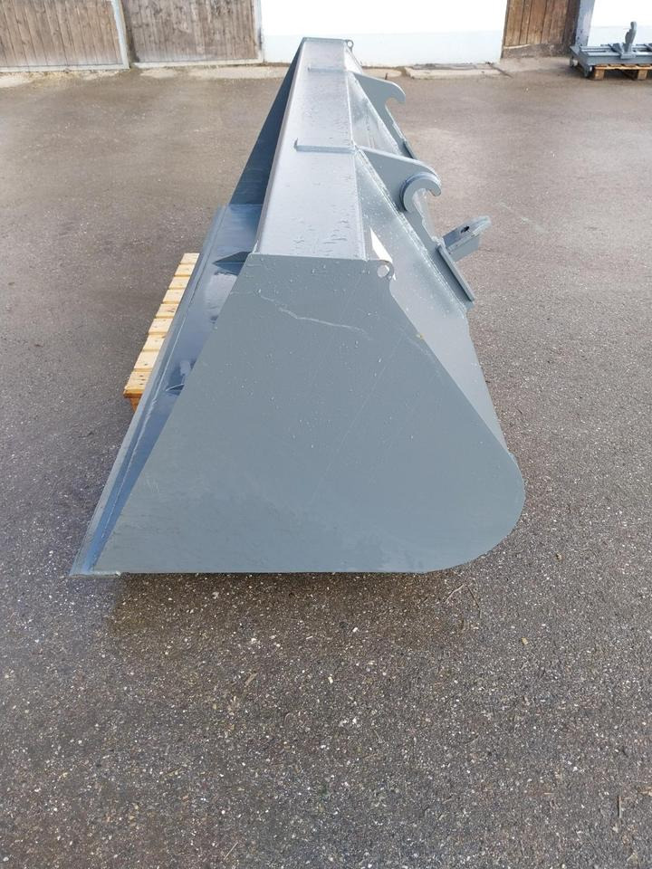 Merlo Schaufel 2,5m Teleskoplader Radlader Volumen - Godet pour chargeur: photos 2 Merlo Schaufel 2,5m Teleskoplader Radlader Volumen - Godet pour chargeur: photos 2