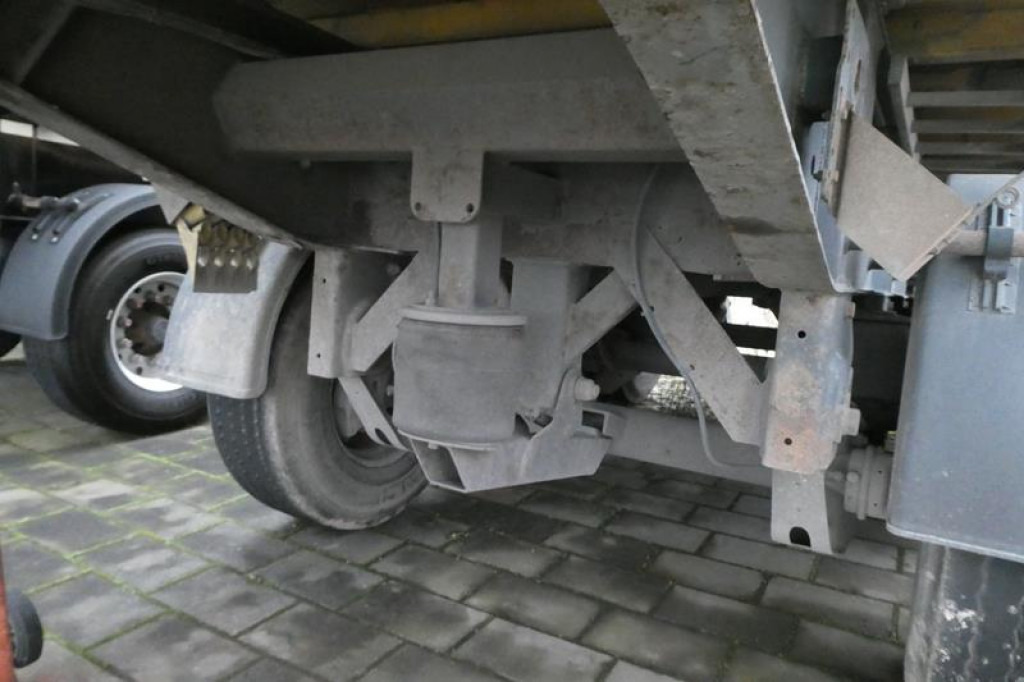 CARNEHL Kippauflieger CHKS A Kippauflieger - Semi-remorque benne: photos 2 CARNEHL Kippauflieger CHKS A Kippauflieger - Semi-remorque benne: photos 2