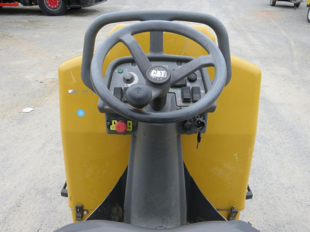 CAT Tandem-Vibrationswalze CB14 B Baumaschine - Compacteur: photos 3 CAT Tandem-Vibrationswalze CB14 B Baumaschine - Compacteur: photos 3