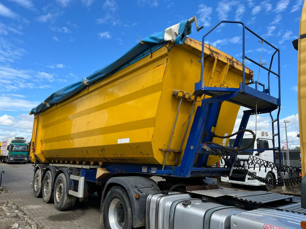 KEMPF Hinterkippmulde SKM 35 3 Kippauflieger 40m³ Stahl - Semi-remorque benne: photos 1 KEMPF Hinterkippmulde SKM 35 3 Kippauflieger 40m³ Stahl - Semi-remorque benne: photos 1