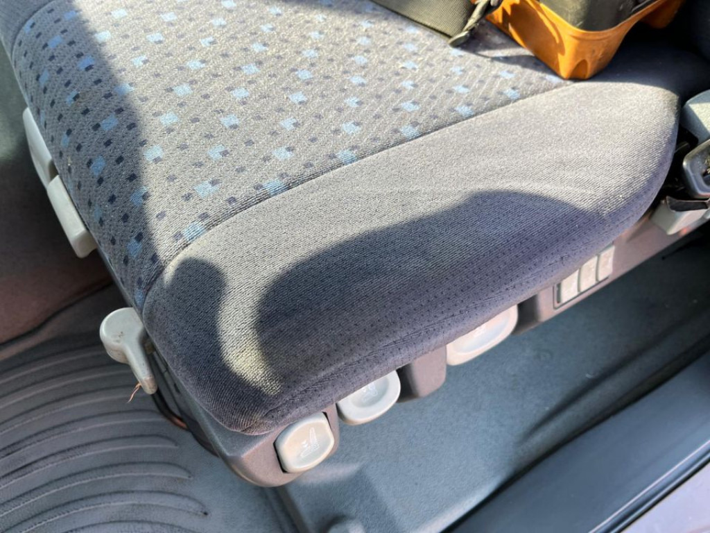 MAN TG-M 18.280 4x4 Pritsche Kran Singelreifen Funkfernbedienung - Camion plateau, Camion grue: photos 4 MAN TG-M 18.280 4x4 Pritsche Kran Singelreifen Funkfernbedienung - Camion plateau, Camion grue: photos 4