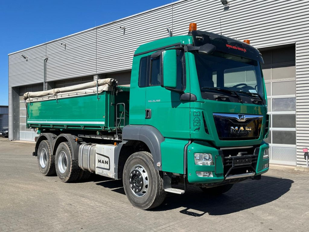 MAN TG-S 26.460 6x4 BB 3-Achs Kipper - Camion benne: photos 2 MAN TG-S 26.460 6x4 BB 3-Achs Kipper - Camion benne: photos 2