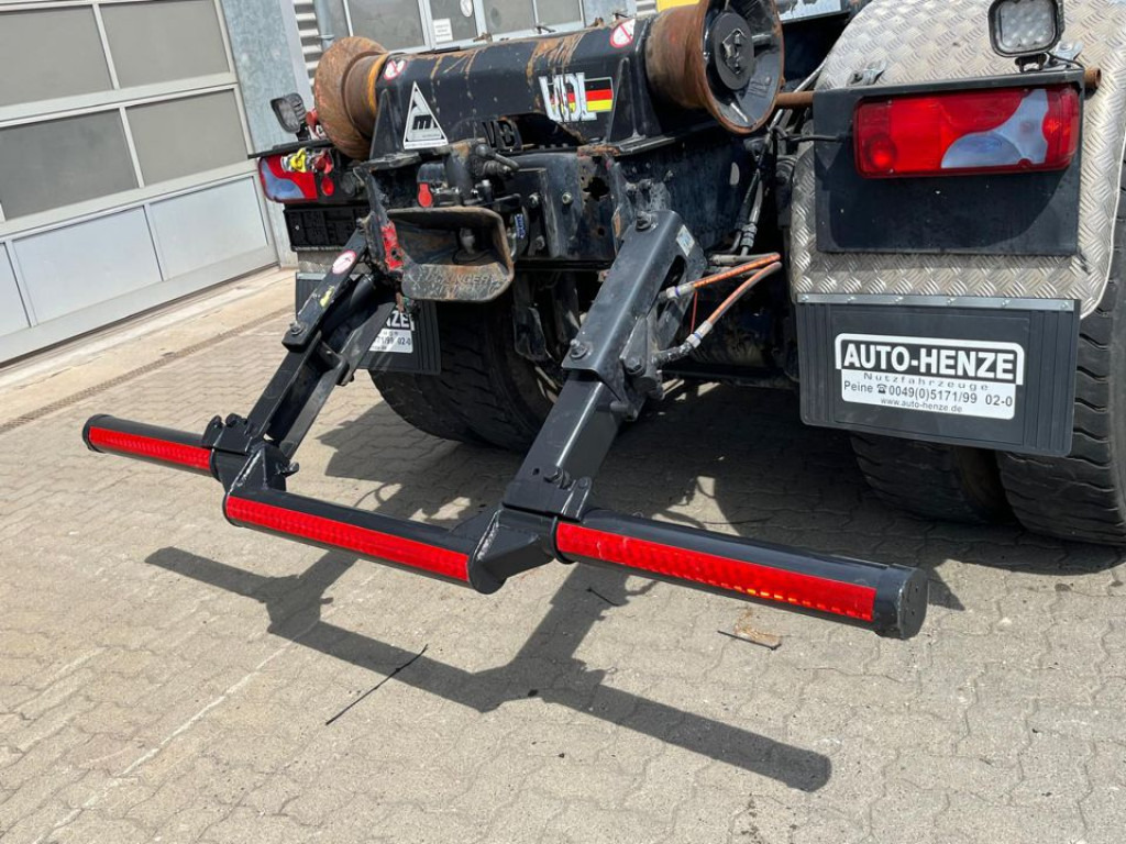 MAN TG-S 26.460 6x4 BB Abrollkipper kurzer Radstand - Camion ampliroll: photos 4 MAN TG-S 26.460 6x4 BB Abrollkipper kurzer Radstand - Camion ampliroll: photos 4