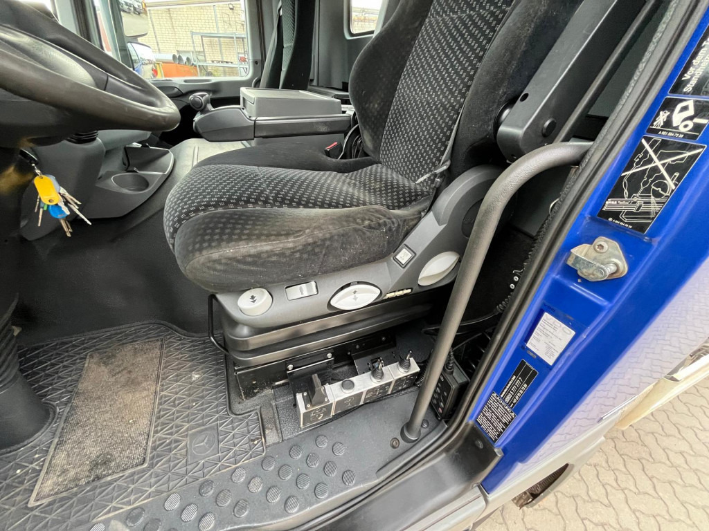 MERCEDES-BENZ Actros 2541 L6x2 Abrollkipper Meiller Schub+Knick - Camion ampliroll: photos 2 MERCEDES-BENZ Actros 2541 L6x2 Abrollkipper Meiller Schub+Knick - Camion ampliroll: photos 2