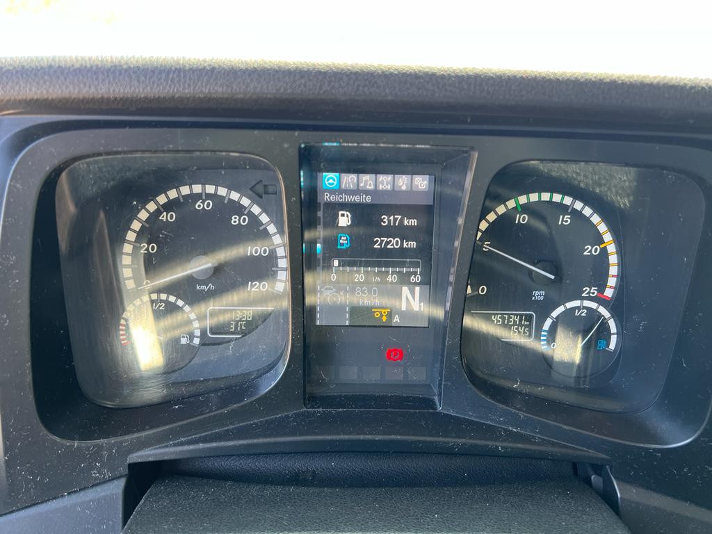 MERCEDES-BENZ Antos 2540 L 6x2 Pritsche LBW Coca Cola - Camion à rideaux coulissants: photos 3 MERCEDES-BENZ Antos 2540 L 6x2 Pritsche LBW Coca Cola - Camion à rideaux coulissants: photos 3