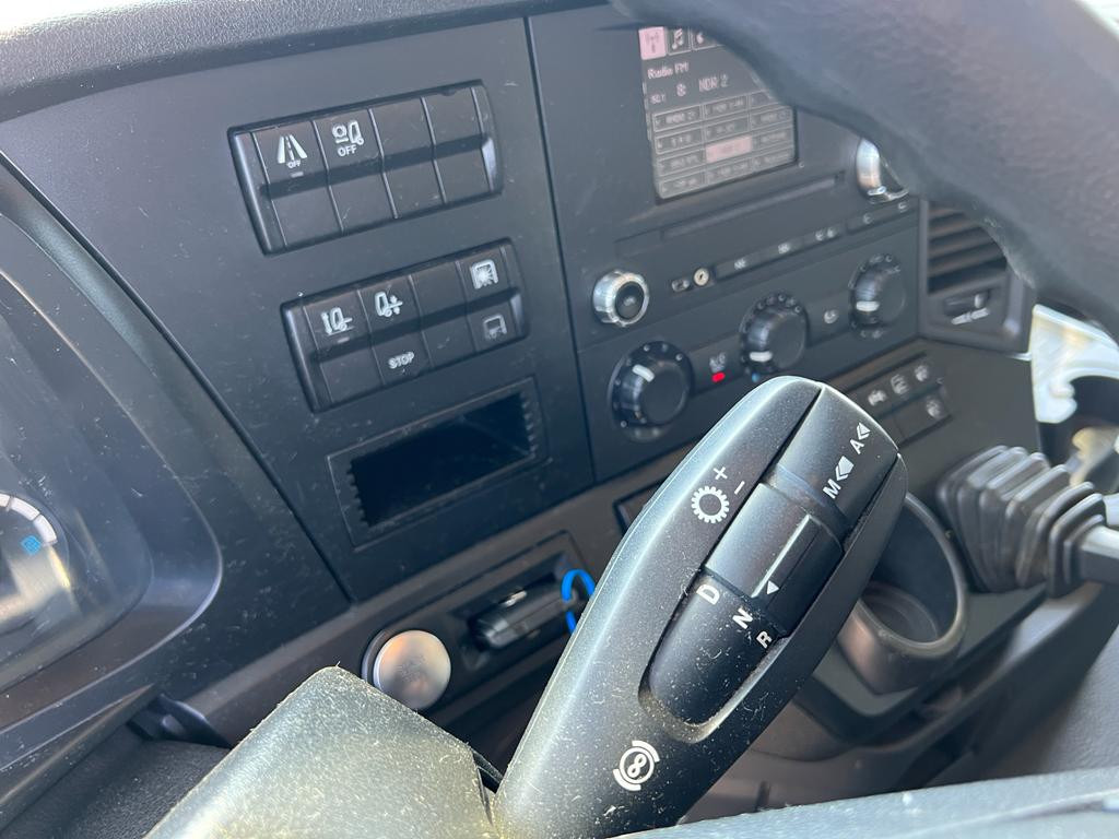 MERCEDES-BENZ Antos 2540 L 6x2 Pritsche LBW Coca Cola - Camion à rideaux coulissants: photos 4 MERCEDES-BENZ Antos 2540 L 6x2 Pritsche LBW Coca Cola - Camion à rideaux coulissants: photos 4