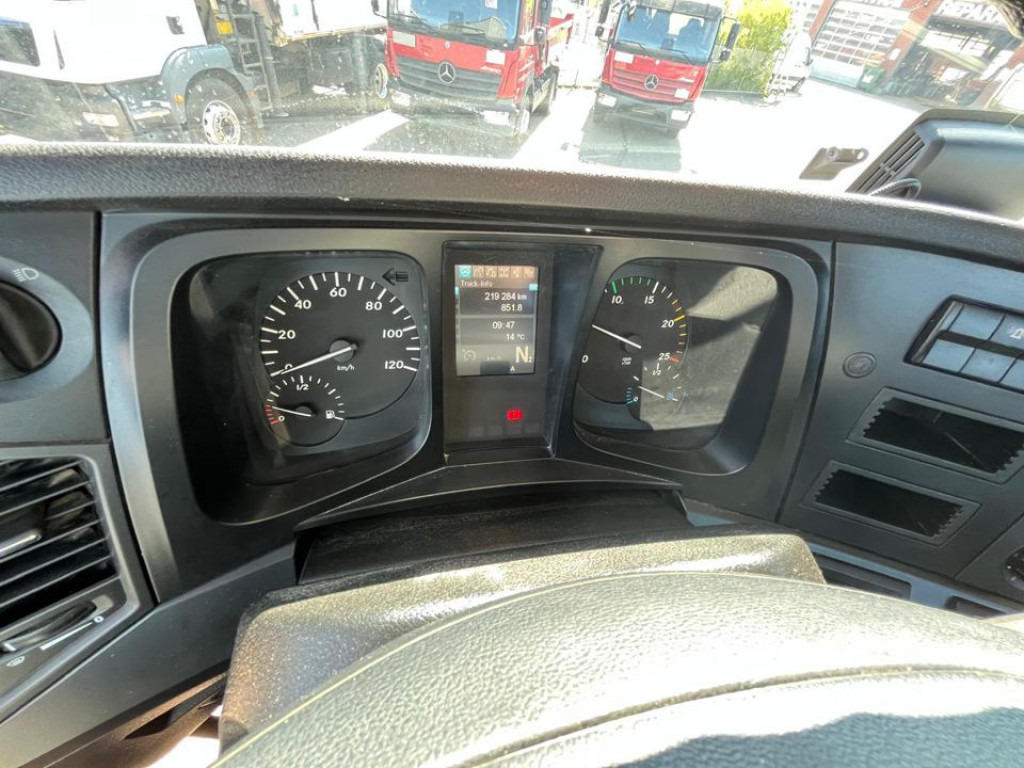 Camion benne MERCEDES-BENZ Arocs 2648 6x4 3-Achs Kipper Bordmatik: photos 10 Camion benne MERCEDES-BENZ Arocs 2648 6x4 3-Achs Kipper Bordmatik: photos 10