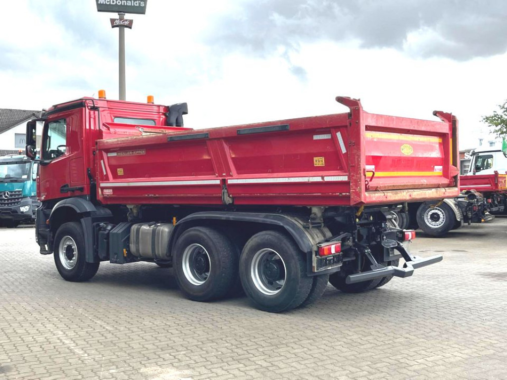 Camion benne MERCEDES-BENZ Arocs 2648 6x4 3-Achs Kipper Bordmatik: photos 6 Camion benne MERCEDES-BENZ Arocs 2648 6x4 3-Achs Kipper Bordmatik: photos 6