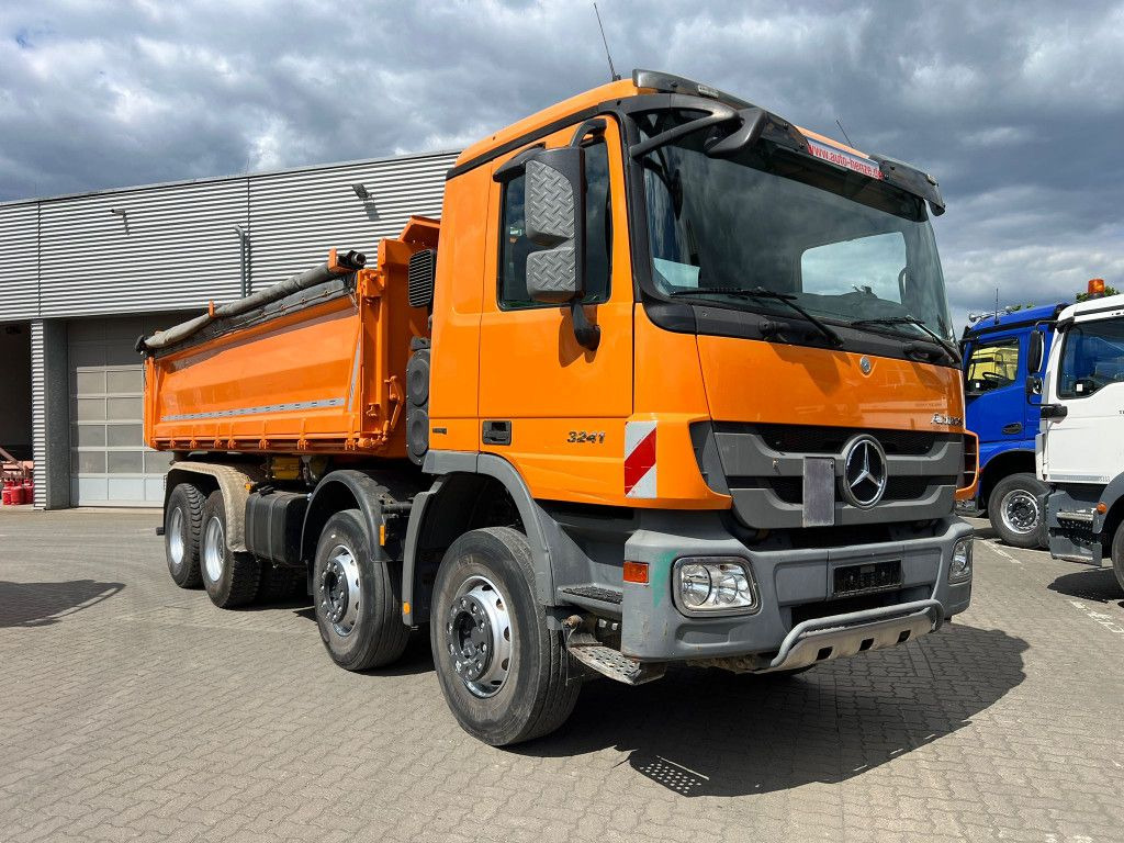 Mercedes-Benz Actros 3241 K 8x4 4-Achs Kipper Meiller Deutsch - Camion benne: photos 2 Mercedes-Benz Actros 3241 K 8x4 4-Achs Kipper Meiller Deutsch - Camion benne: photos 2