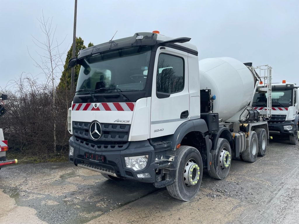 Camion malaxeur Mercedes-Benz Arocs 3240 8x4 Betonmischer Stetter  9m³ 10xvorh: photos 1