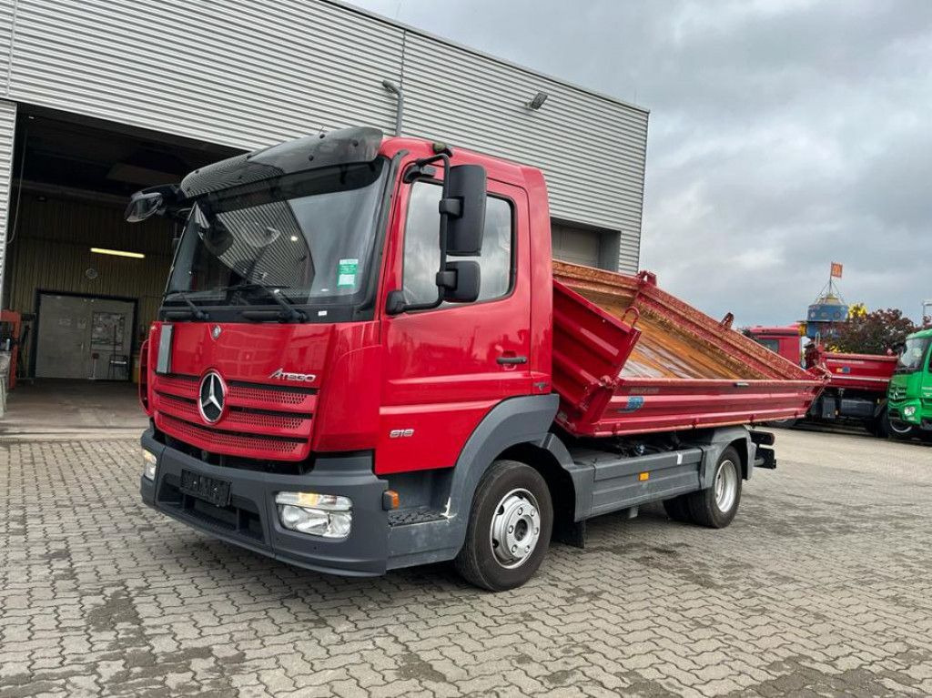 Mercedes-Benz Atego 818 K 2-Achs Kipper Meiller - Utilitaire benne: photos 1 Mercedes-Benz Atego 818 K 2-Achs Kipper Meiller - Utilitaire benne: photos 1