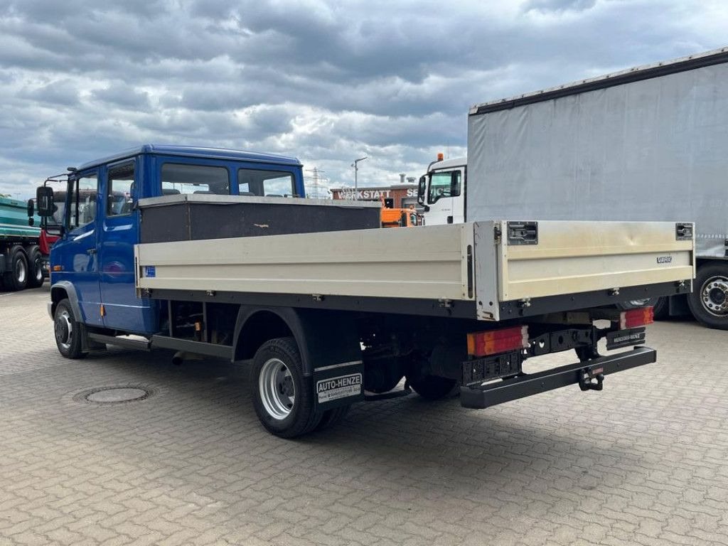 Mercedes-Benz Vario 614 D Pritsche Doppelkabine LKW Motor 4.3 - Utilitaire plateau, Utilitaire double cabine: photos 3 Mercedes-Benz Vario 614 D Pritsche Doppelkabine LKW Motor 4.3 - Utilitaire plateau, Utilitaire double cabine: photos 3